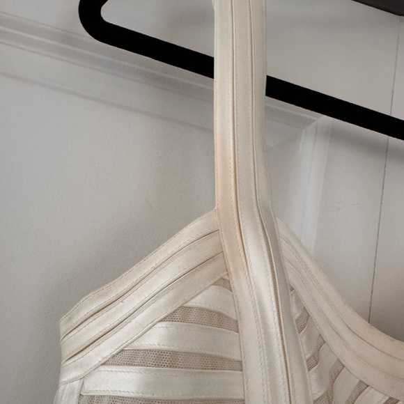 White BCBG body con mini dress - Picture 10 of 10